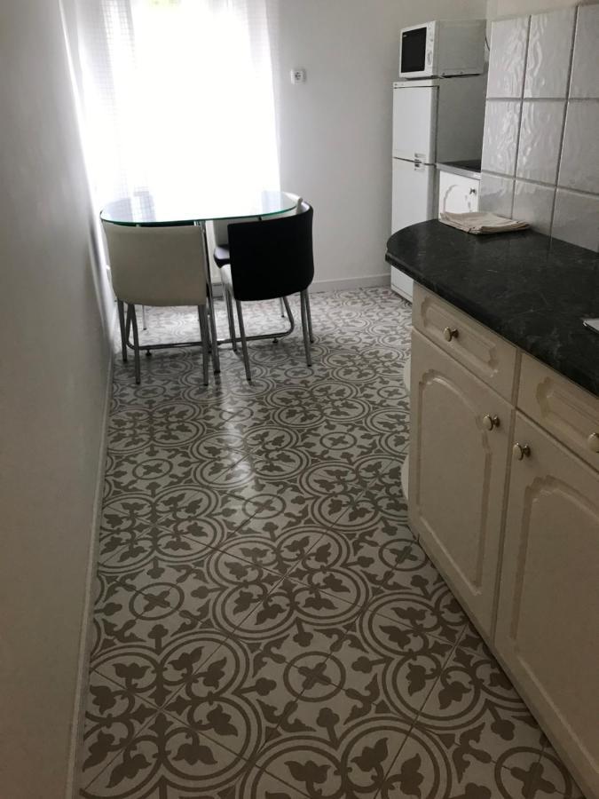Rosmarinus Apartman Печ Екстериор снимка